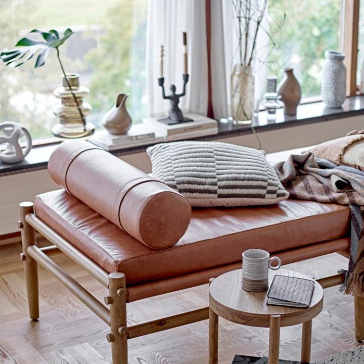 Bloomingville Lucie Candle Holder in Black - Image 4