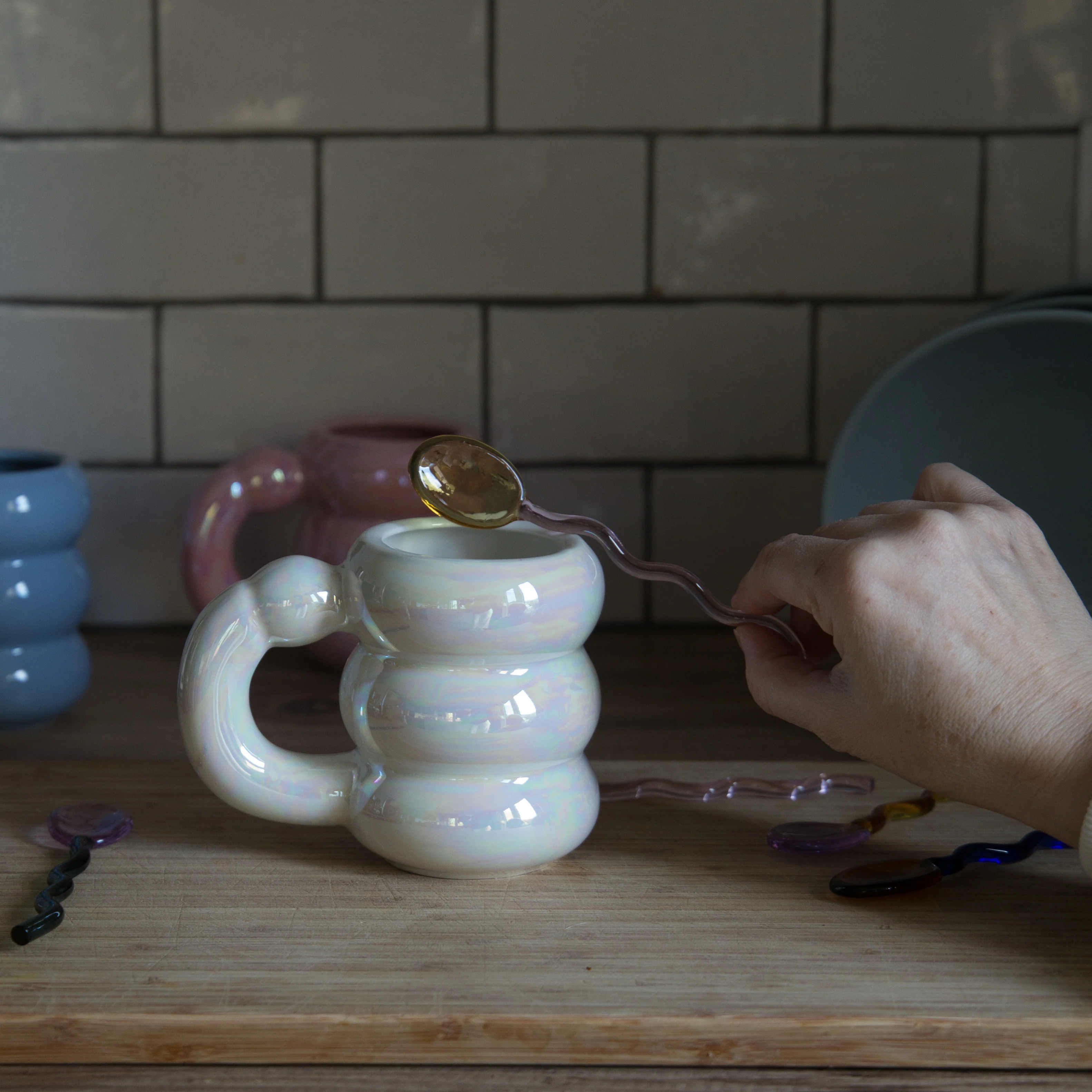Ivore Group Coloured Glass Stirring Spoons in Various Colours - Image 4