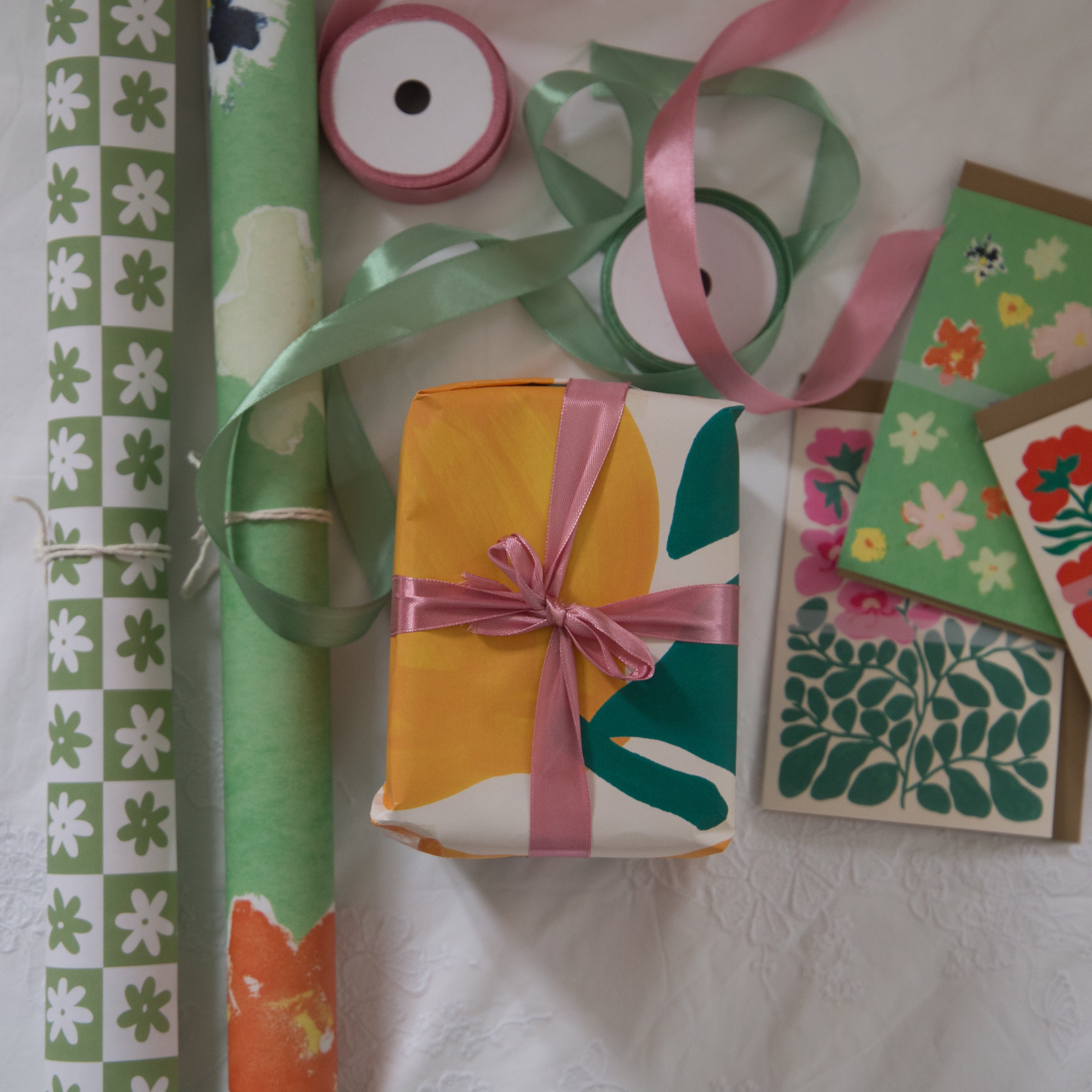 Gift Wrapping - Image 3