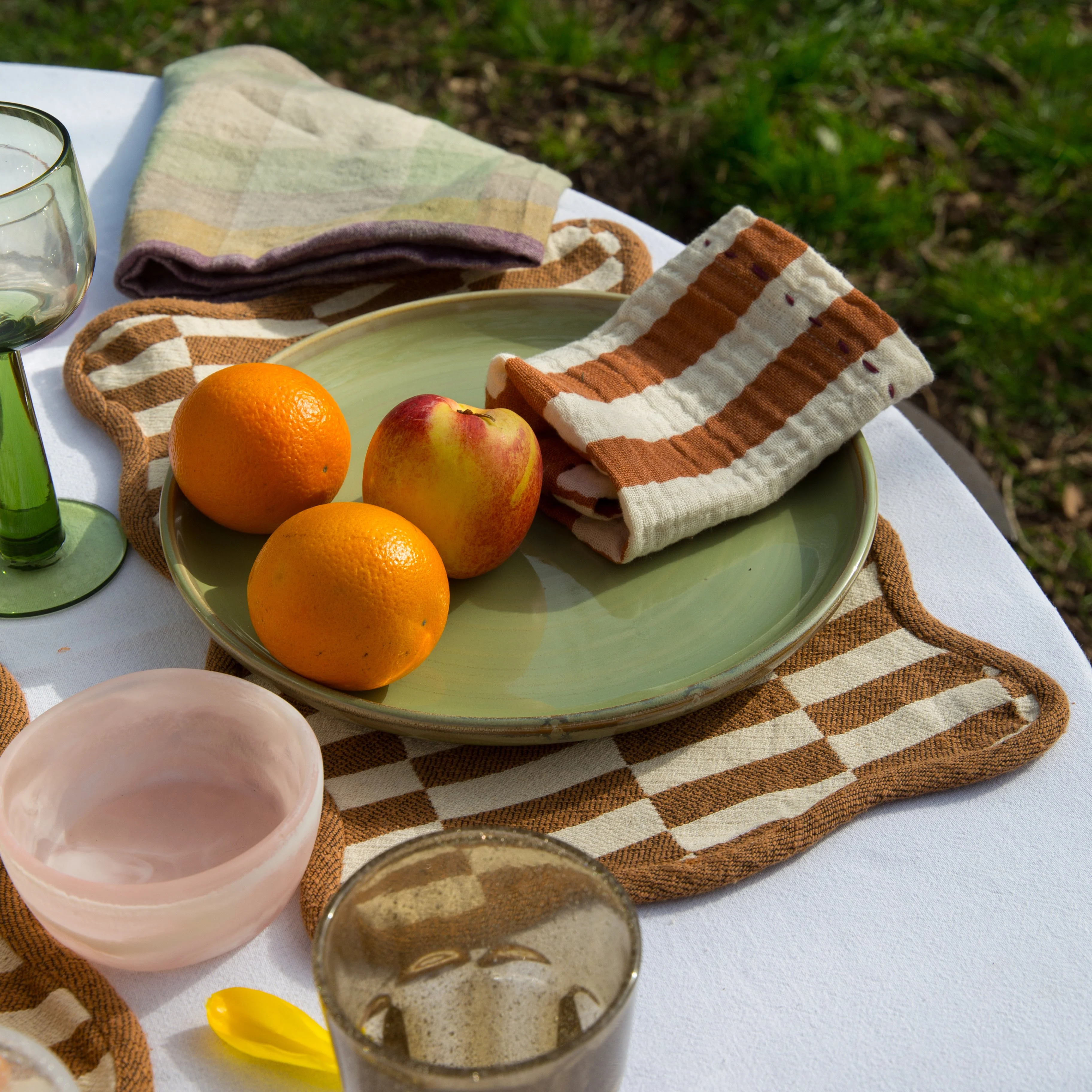 HKLIVING Chef Ceramics: Dinner Plate in Burnt Orange - Image 4