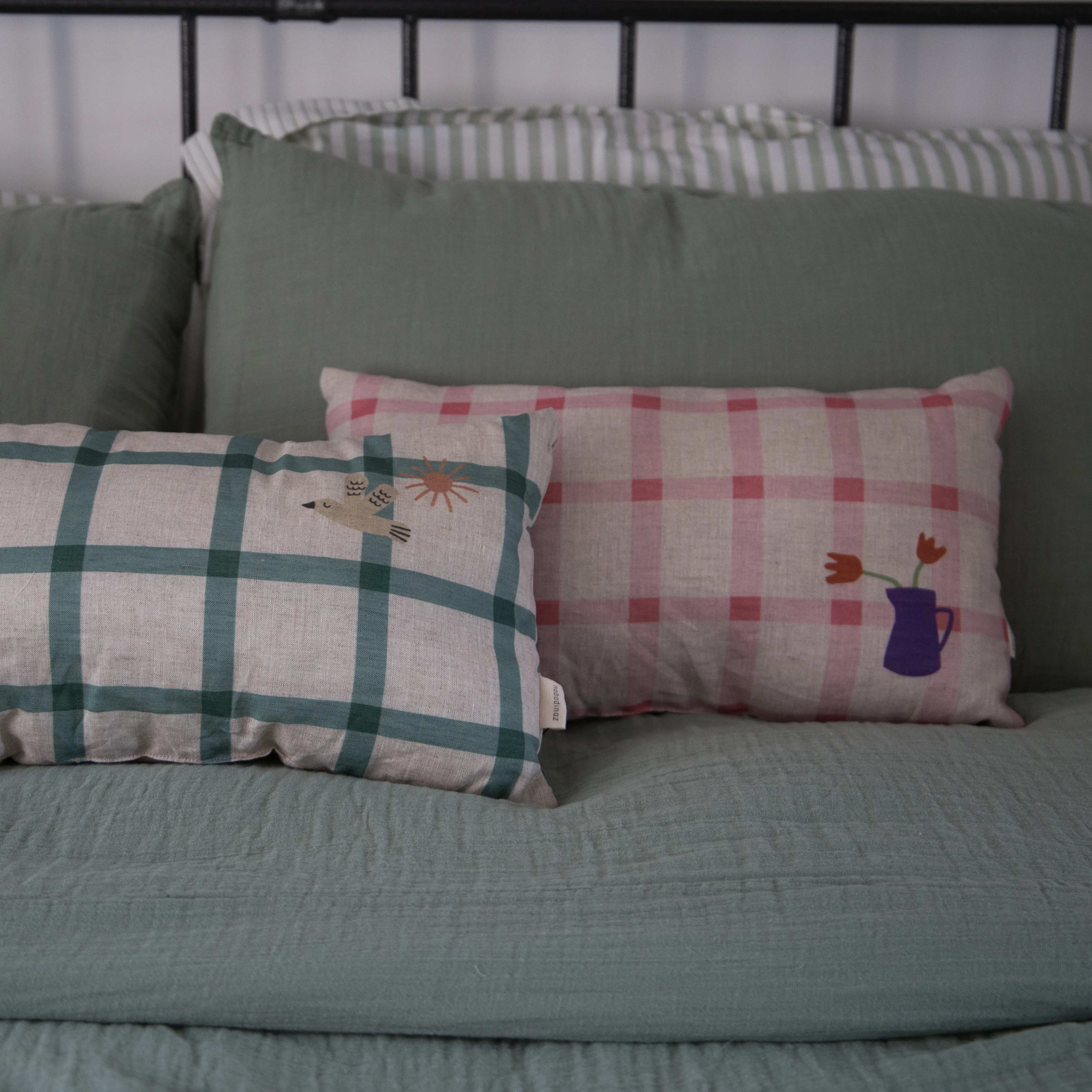 Nobodinoz Green Birds Linen Cushion - Image 4