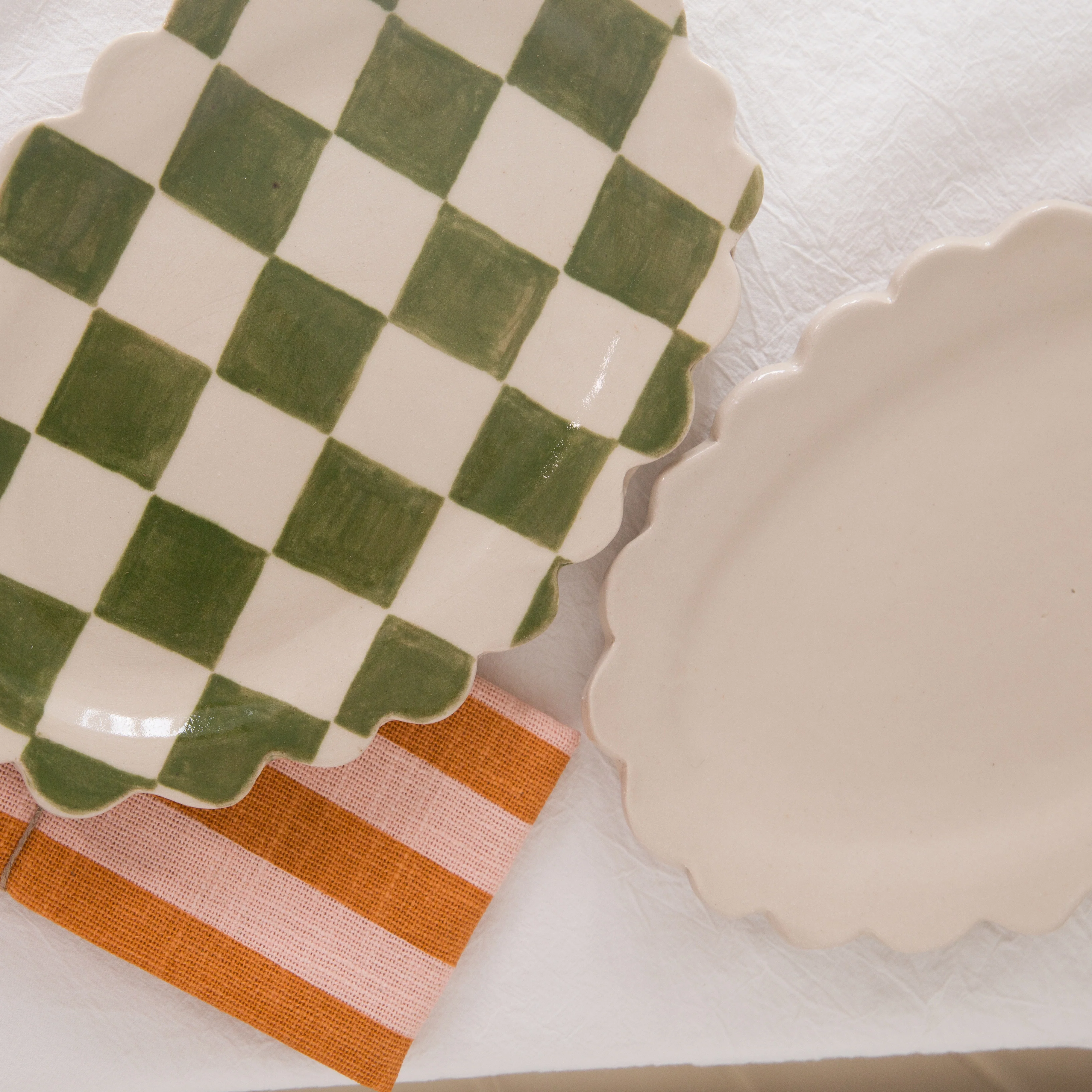 Poesy Ceramics Scallop Plate in Green Check or Cream - Image 4