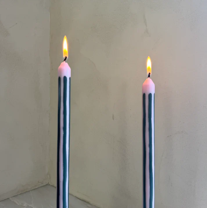 Pygmalion London Crumpet Eco-Friendly Dinner Candles Set of 2 - Image 4