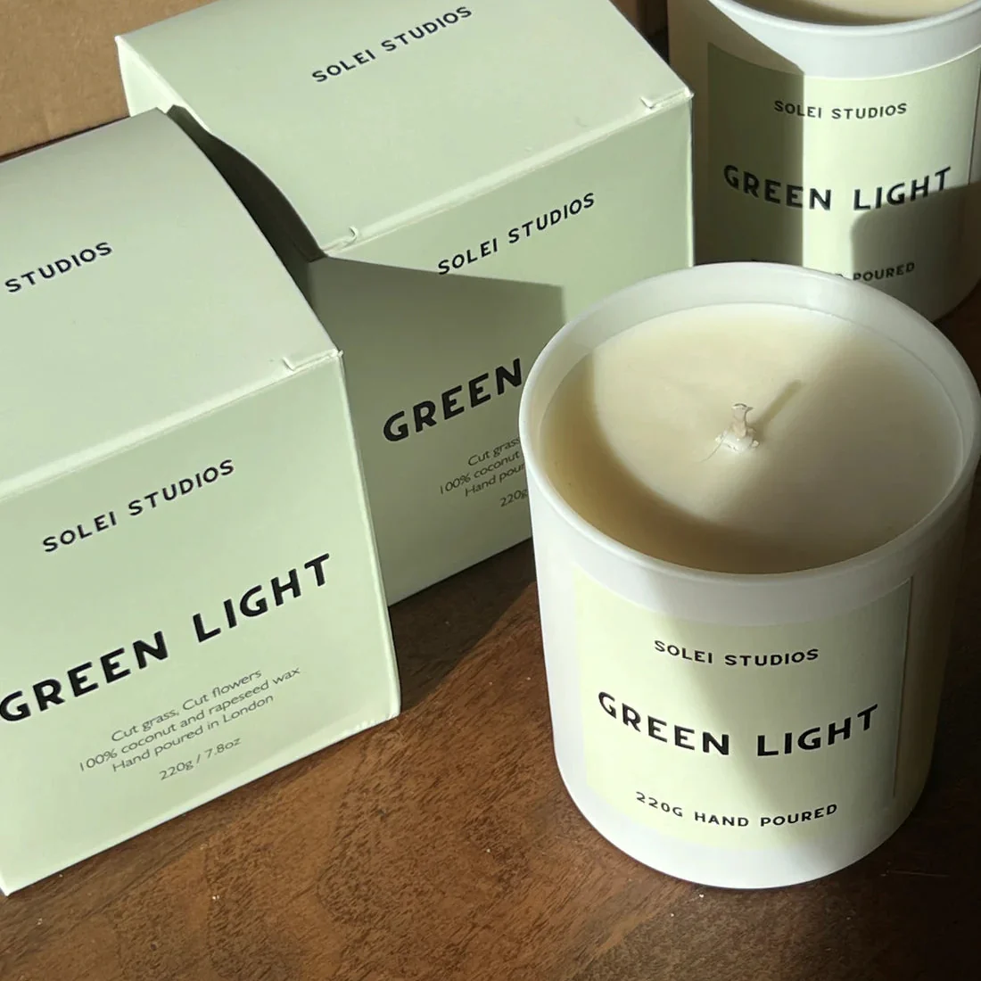 Solei Studios 100% Soy Wax Jar Candle Scented Beach Walk - Image 13